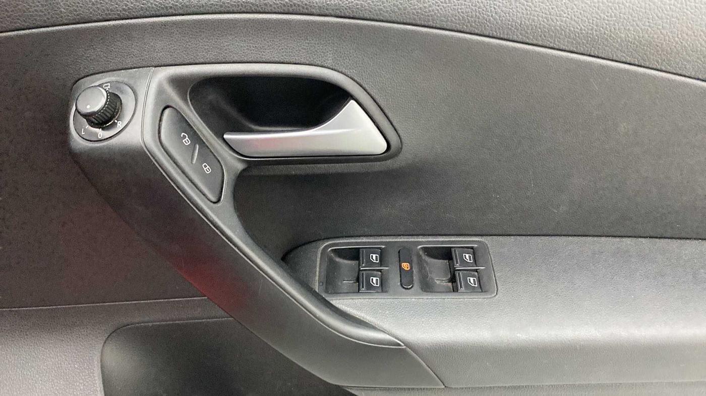 2019 Volkswagen Polo GT TSI AT, Petrol, Automatic, 94,669 km, Driver Side Door Panels Control