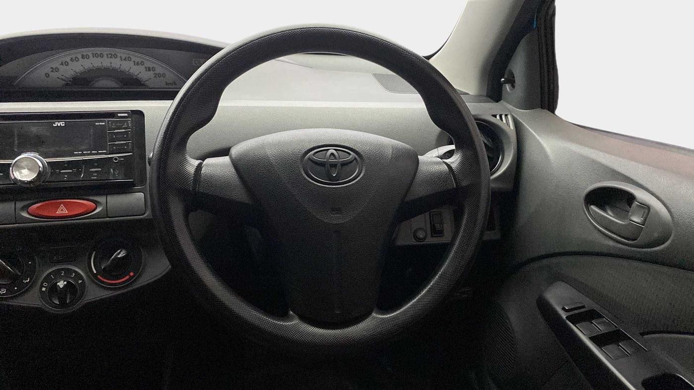 2012 Toyota Etios Liva GD, Diesel, Manual, 97,533 km, Steering Wheel Close Up
