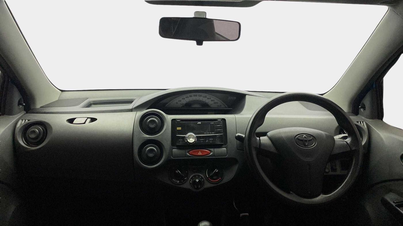 2012 Toyota Etios Liva GD, Diesel, Manual, 97,533 km, Dashboard