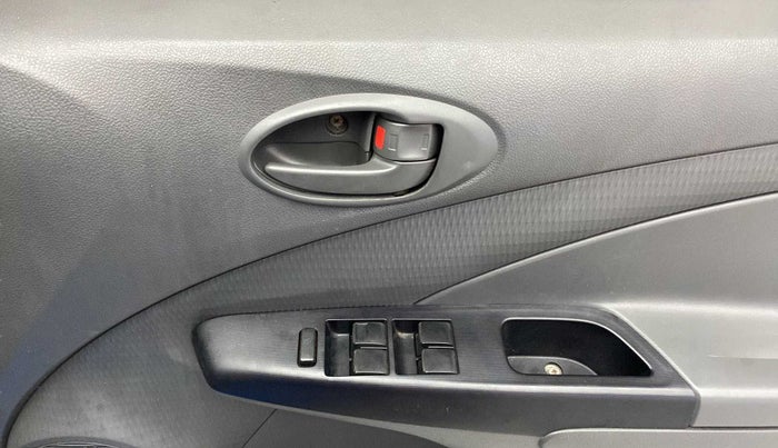 2012 Toyota Etios Liva GD, Diesel, Manual, 97,533 km, Driver Side Door Panels Control