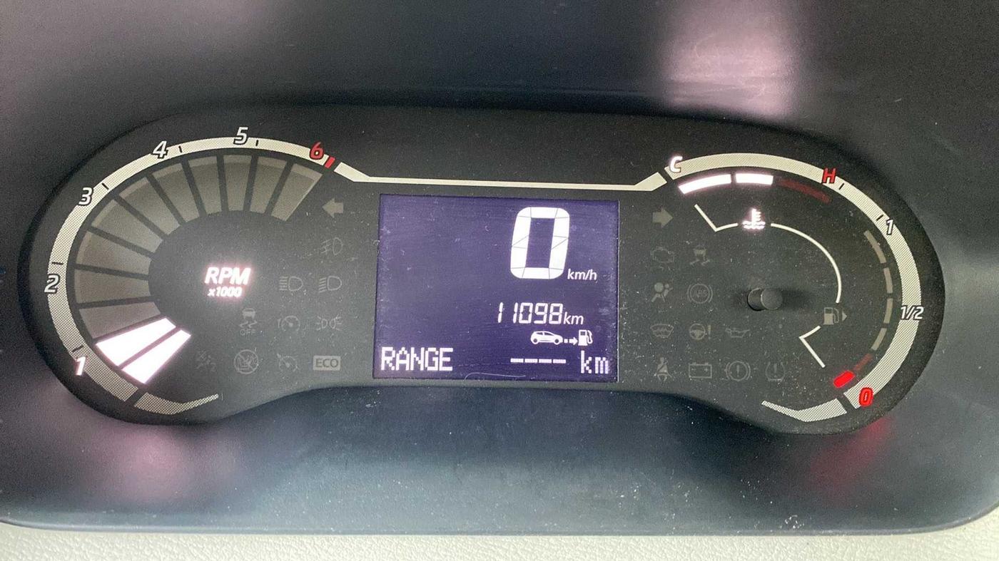 2024 Nissan MAGNITE XE, Petrol, Manual, 11,067 km, Odometer Image
