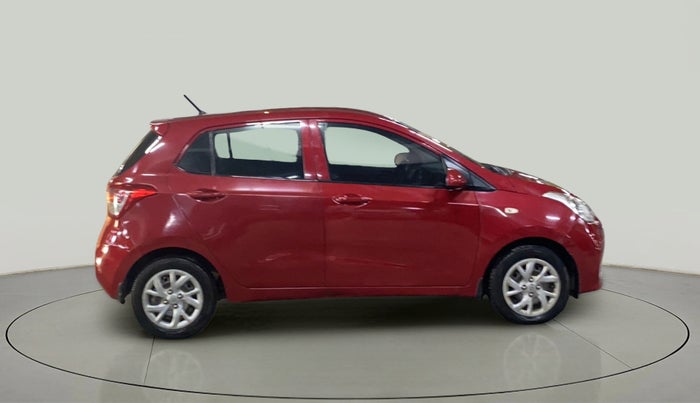 2017 Hyundai Grand i10 MAGNA AT 1.2 KAPPA VTVT, Petrol, Automatic, 66,369 km, Right Side View