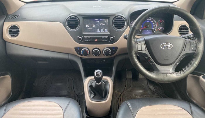 2017 Hyundai Grand i10 SPORTZ (O) 1.2 KAPPA VTVT, Petrol, Manual, 16,003 km, Dashboard