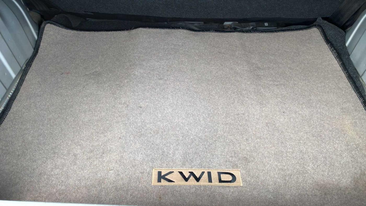 2016 Renault Kwid RXT 1.0, Petrol, Manual, 55,180 km, Boot Inside
