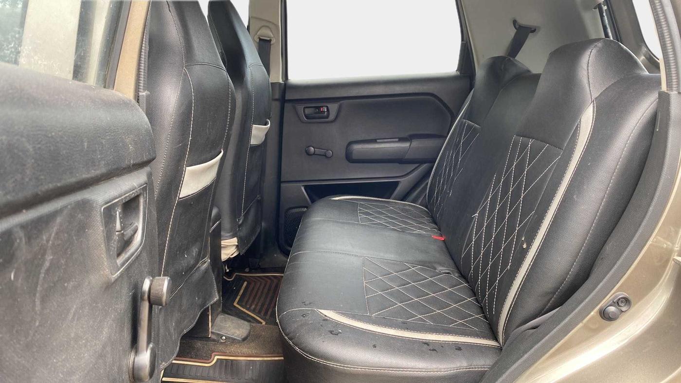2019 Maruti New Wagon-R LXI CNG 1.0, CNG, Manual, 63,595 km, Right Side Rear Door Cabin