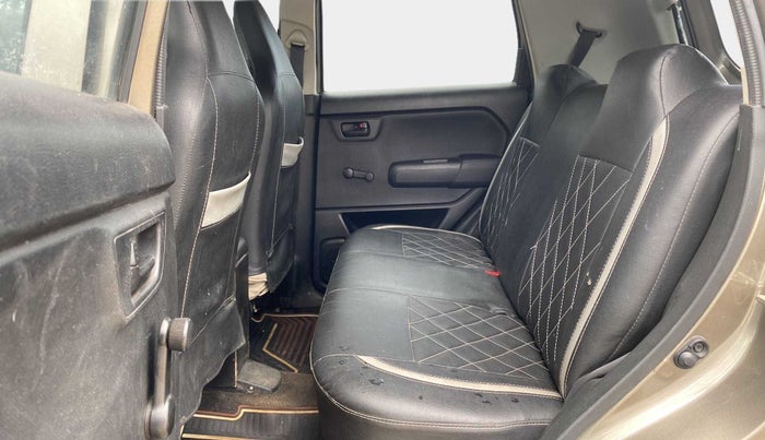 2019 Maruti New Wagon-R LXI CNG 1.0, CNG, Manual, 63,595 km, Right Side Rear Door Cabin