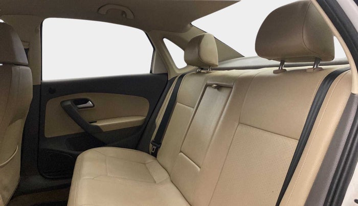 2018 Volkswagen Vento HIGHLINE PLUS 1.2 AT 16 ALLOY, Petrol, Automatic, 1,06,608 km, Right Side Rear Door Cabin