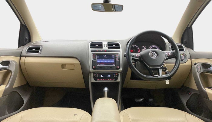 2018 Volkswagen Vento HIGHLINE PLUS 1.2 AT 16 ALLOY, Petrol, Automatic, 1,06,608 km, Dashboard