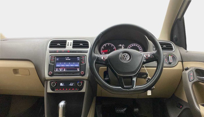 2018 Volkswagen Vento HIGHLINE PLUS 1.2 AT 16 ALLOY, Petrol, Automatic, 1,06,608 km, Steering Wheel Close Up