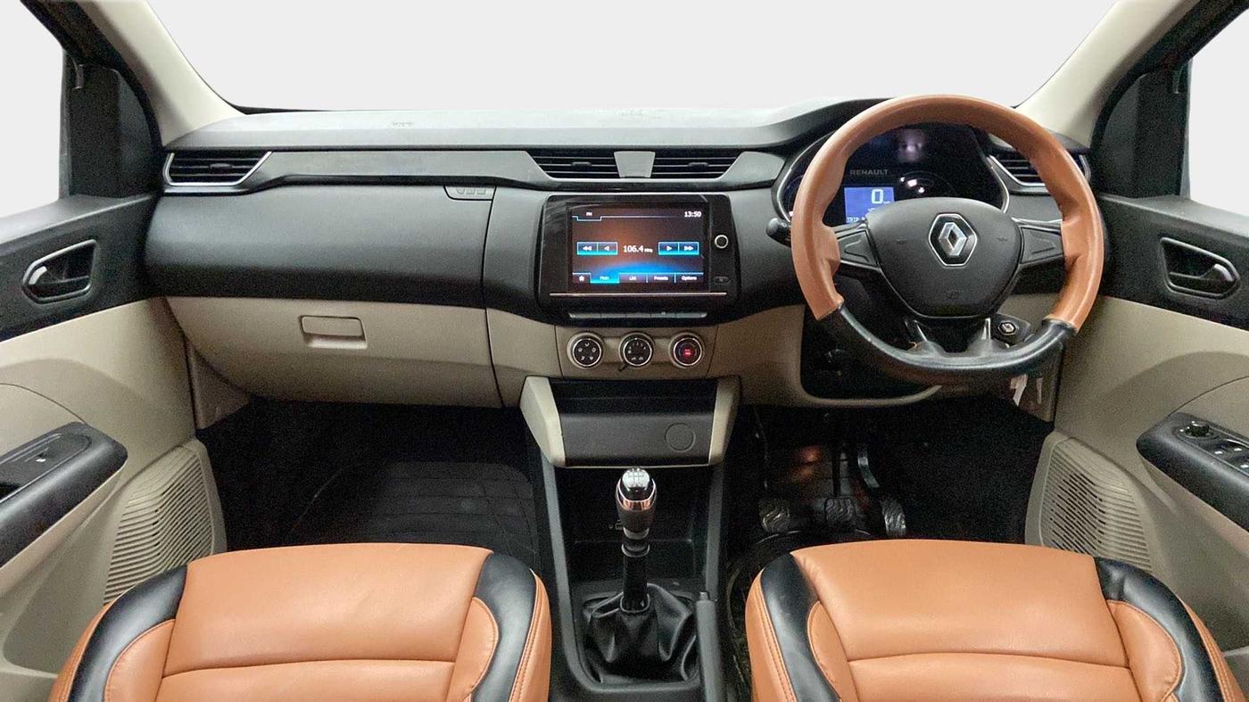 2019 Renault TRIBER RXT, Petrol, Manual, 49,290 km, Dashboard