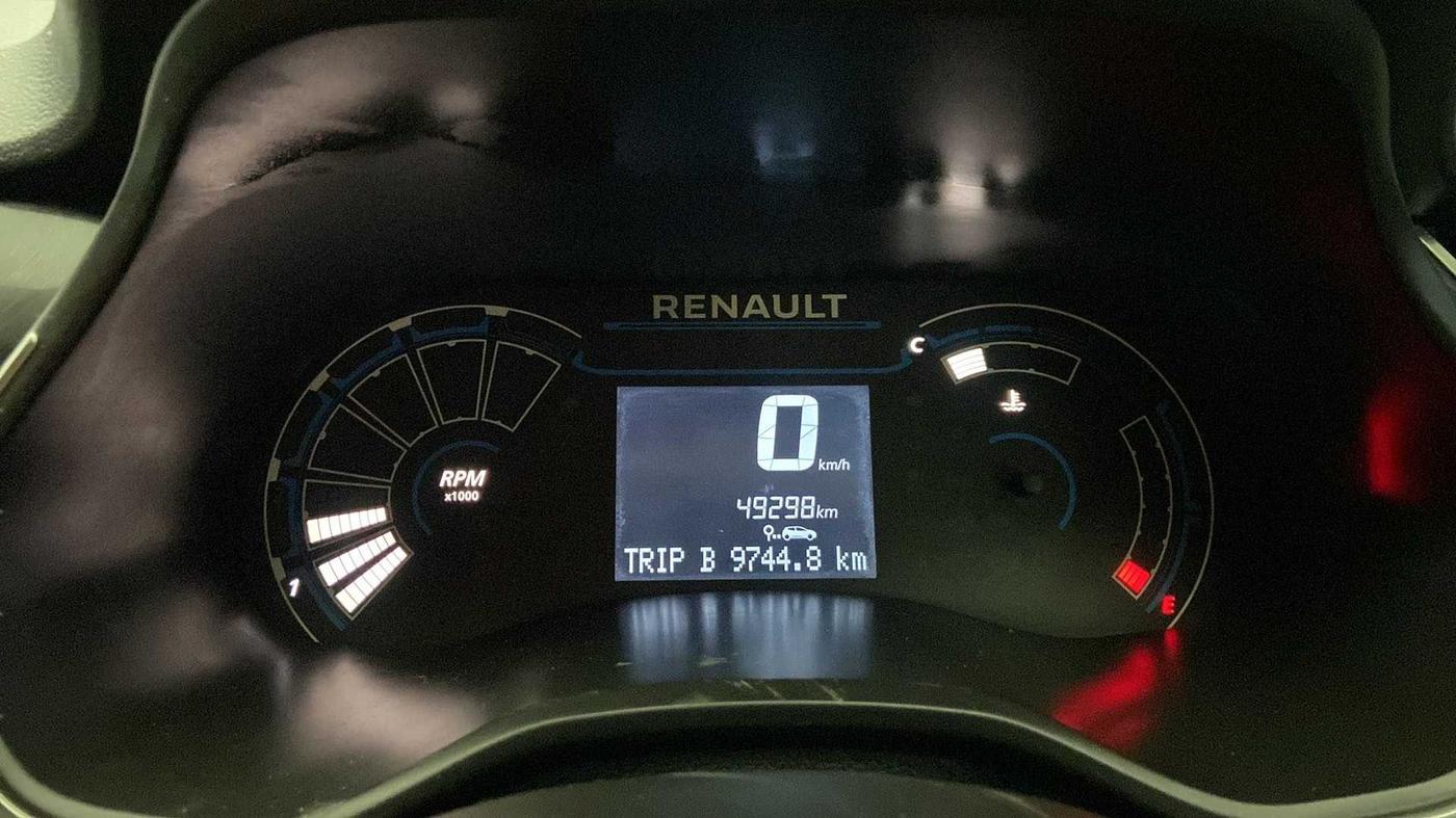 2019 Renault TRIBER RXT, Petrol, Manual, 49,290 km, Odometer Image