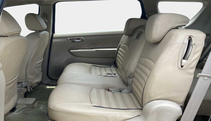 2013 Maruti Ertiga VXI CNG, CNG, Manual, 69,165 km, Right Side Rear Door Cabin