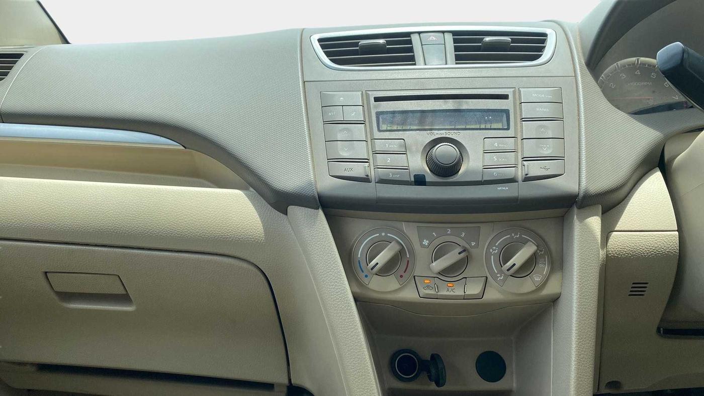 2013 Maruti Ertiga VXI CNG, CNG, Manual, 69,165 km, Air Conditioner