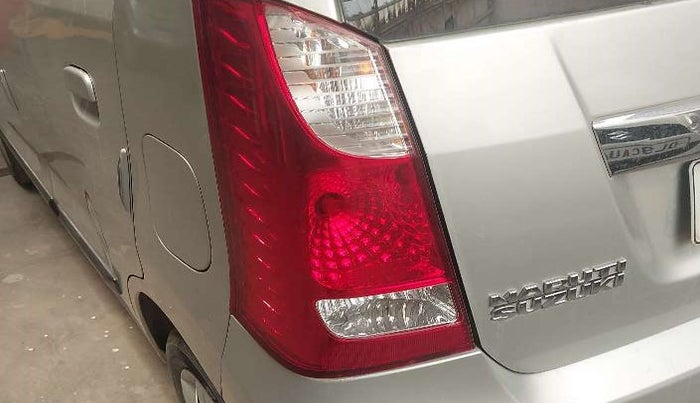 2017 Maruti Wagon R 1.0 VXI, Petrol, Manual, 54,614 km, Left tail light - Minor damage