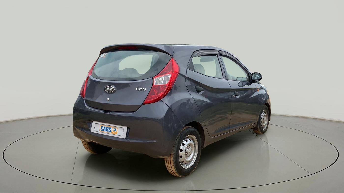 2018 Hyundai Eon ERA +, Petrol, Manual, 82,830 km, Right Back Diagonal