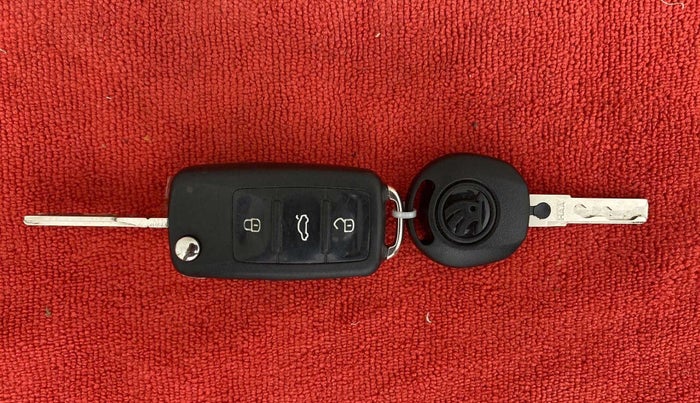 2020 Skoda Rapid MONTE CARLO TSI, Petrol, Manual, 57,801 km, Key Close Up