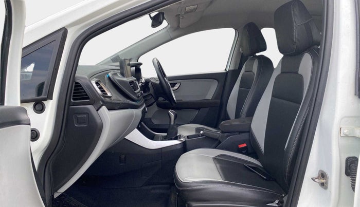 2021 Tata ALTROZ XZ PETROL, Petrol, Manual, 17,387 km, Right Side Front Door Cabin