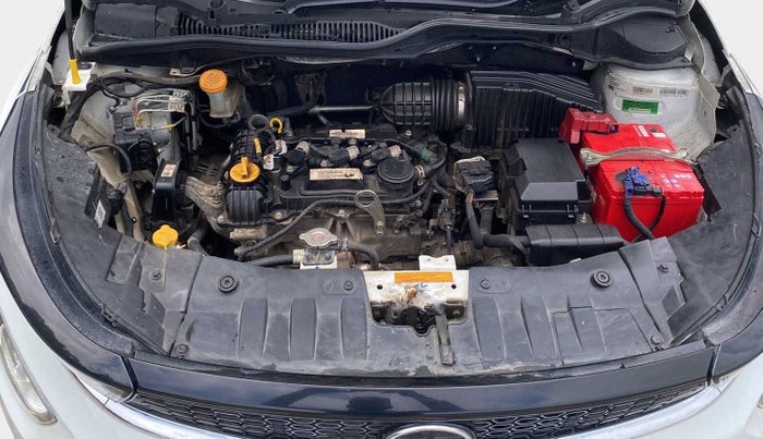 2021 Tata ALTROZ XZ PETROL, Petrol, Manual, 17,387 km, Open Bonet