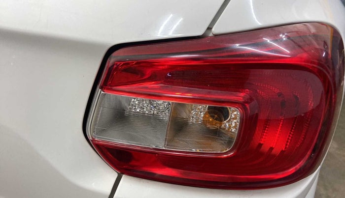 2020 Maruti S PRESSO VXI CNG, CNG, Manual, 75,502 km, Right tail light - Minor scratches