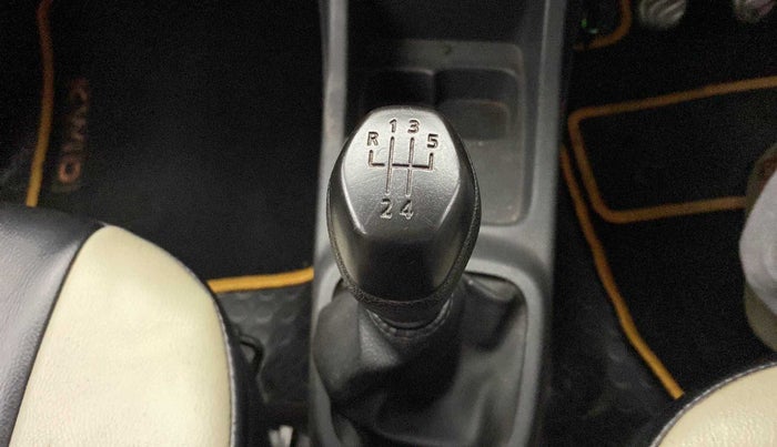 2016 Renault Kwid RXL, Petrol, Manual, 39,327 km, Gear Lever