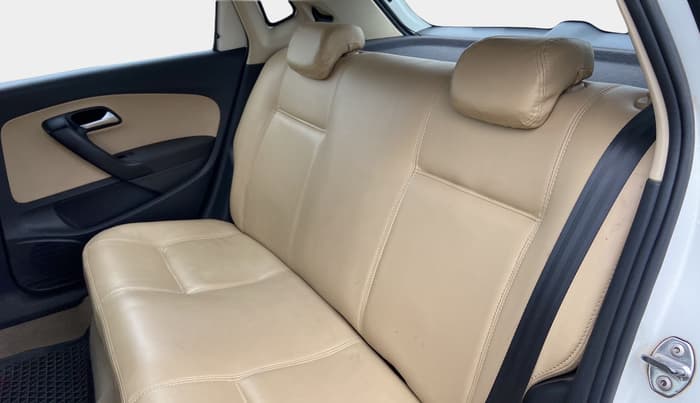 2014 Volkswagen Polo HIGHLINE1.2L, Petrol, Manual, 69,285 km, Right Side Rear Door Cabin