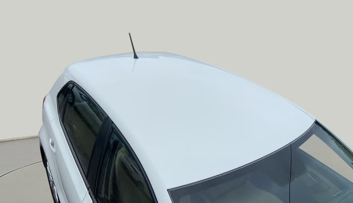 2014 Volkswagen Polo HIGHLINE1.2L, Petrol, Manual, 69,285 km, Roof