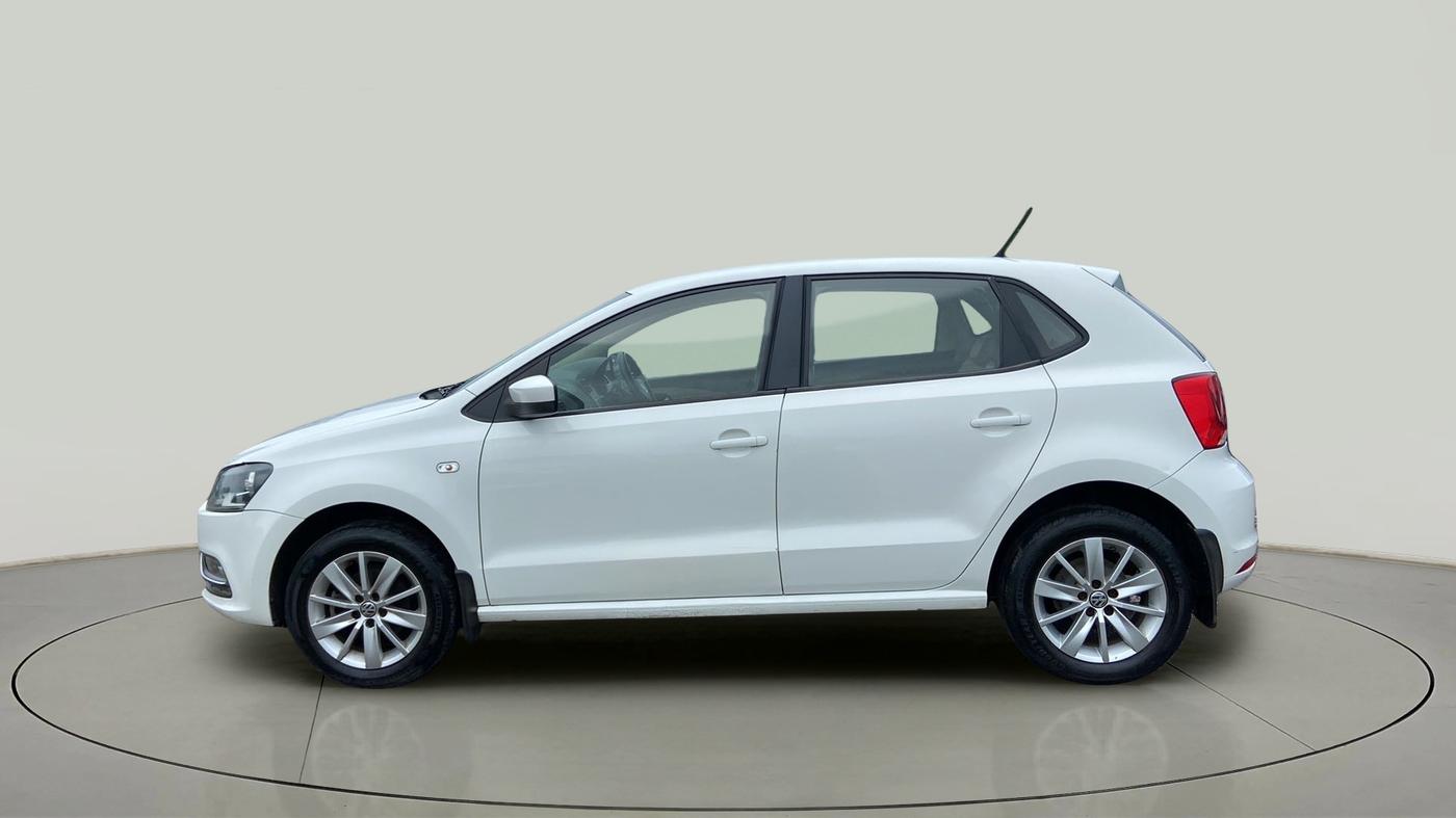 2014 Volkswagen Polo HIGHLINE1.2L, Petrol, Manual, 69,285 km, Left Side