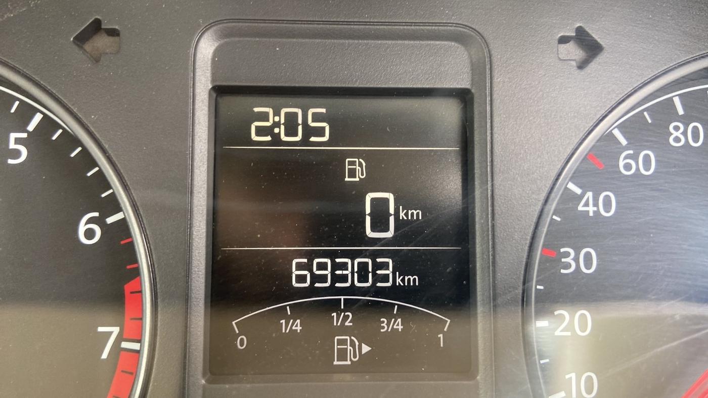 2014 Volkswagen Polo HIGHLINE1.2L, Petrol, Manual, 69,285 km, Odometer Image