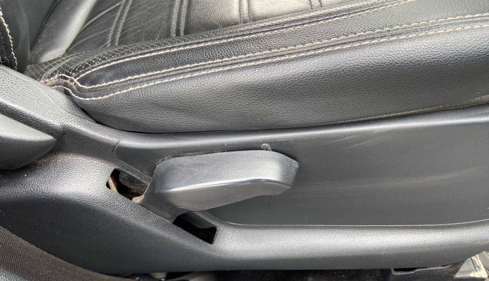 2019 Ford Ecosport TITANIUM + 1.5L PETROL AT, Petrol, Automatic, 74,193 km, Driver Side Adjustment Panel