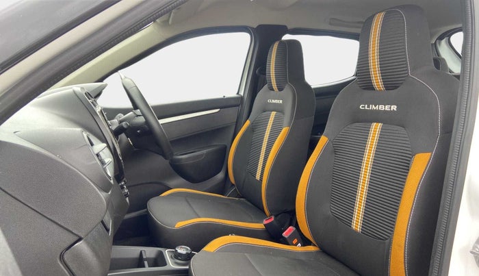 2023 Renault Kwid CLIMBER AMT 1.0, Petrol, Automatic, 4,588 km, Right Side Front Door Cabin
