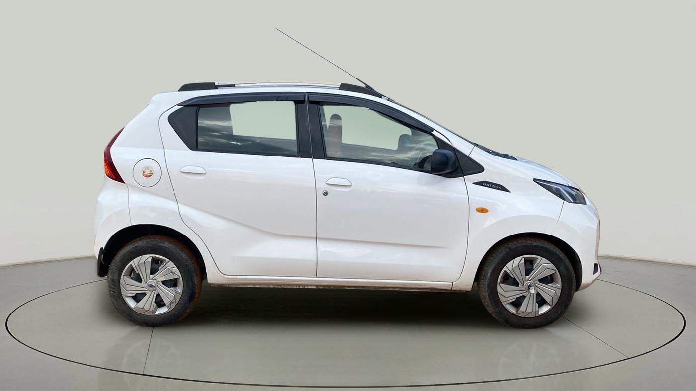 2020 Datsun Redi Go T, Petrol, Manual, 31,356 km, Right Side View