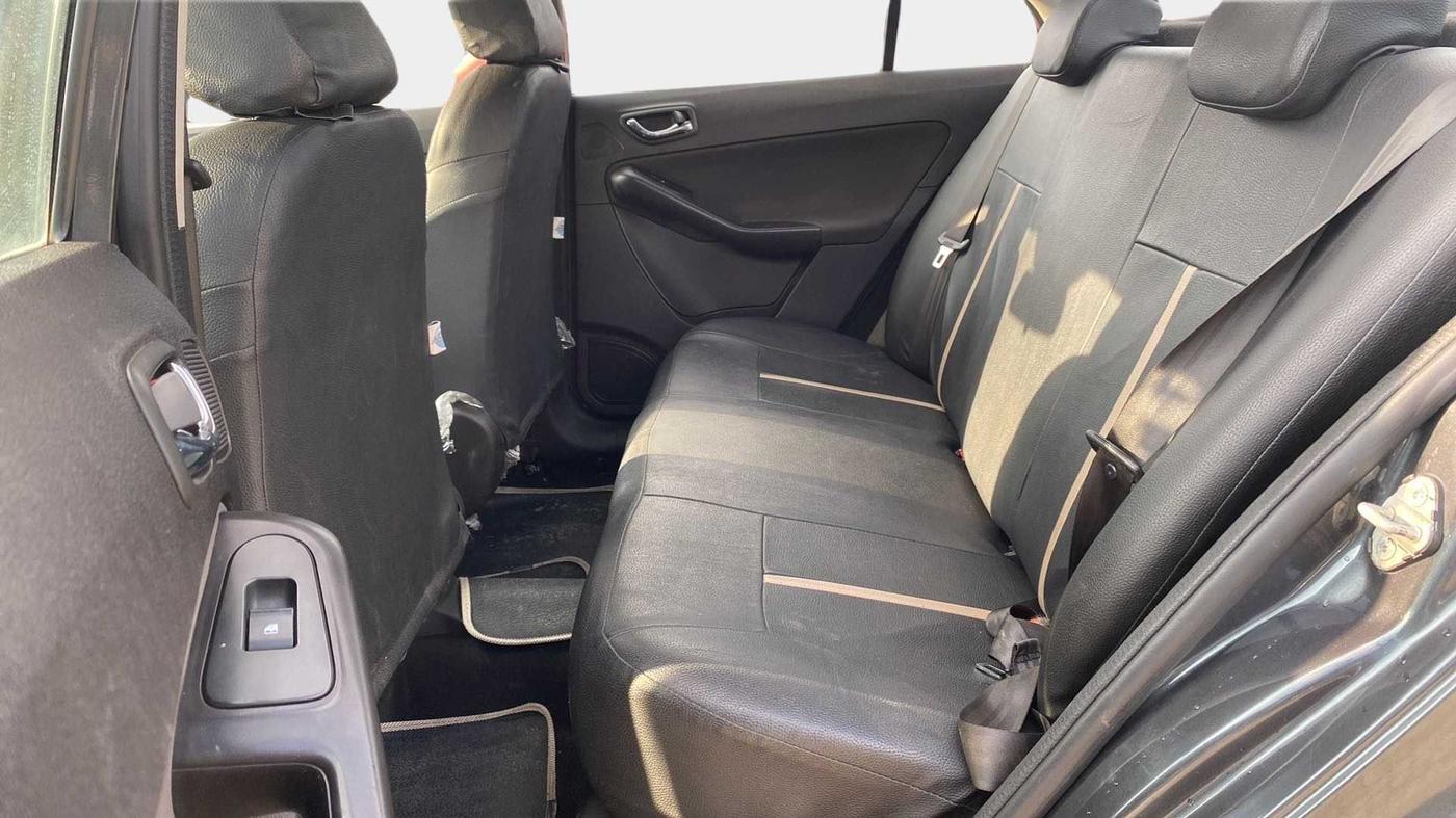 2016 Tata Zest XT PETROL, Petrol, Manual, 38,179 km, Right Side Rear Door Cabin