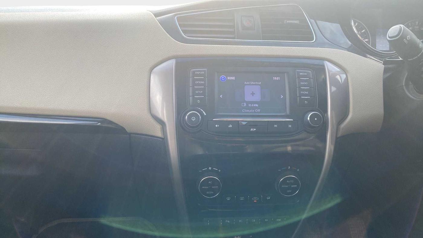 2016 Tata Zest XT PETROL, Petrol, Manual, 38,179 km, Air Conditioner