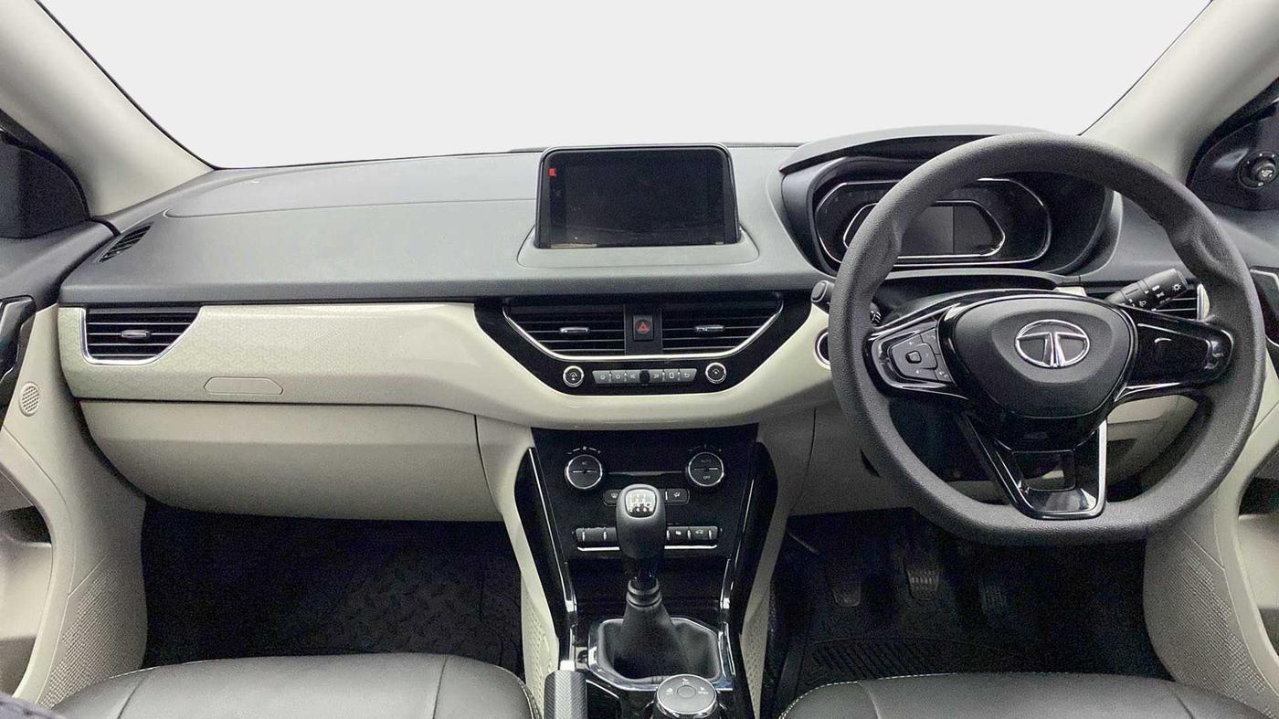 2020 Tata NEXON XZ PLUS PETROL, Petrol, Manual, 25,614 km, Dashboard
