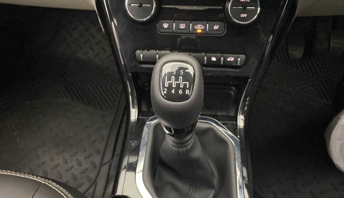 2020 Tata NEXON XZ PLUS PETROL, Petrol, Manual, 25,614 km, Gear Lever