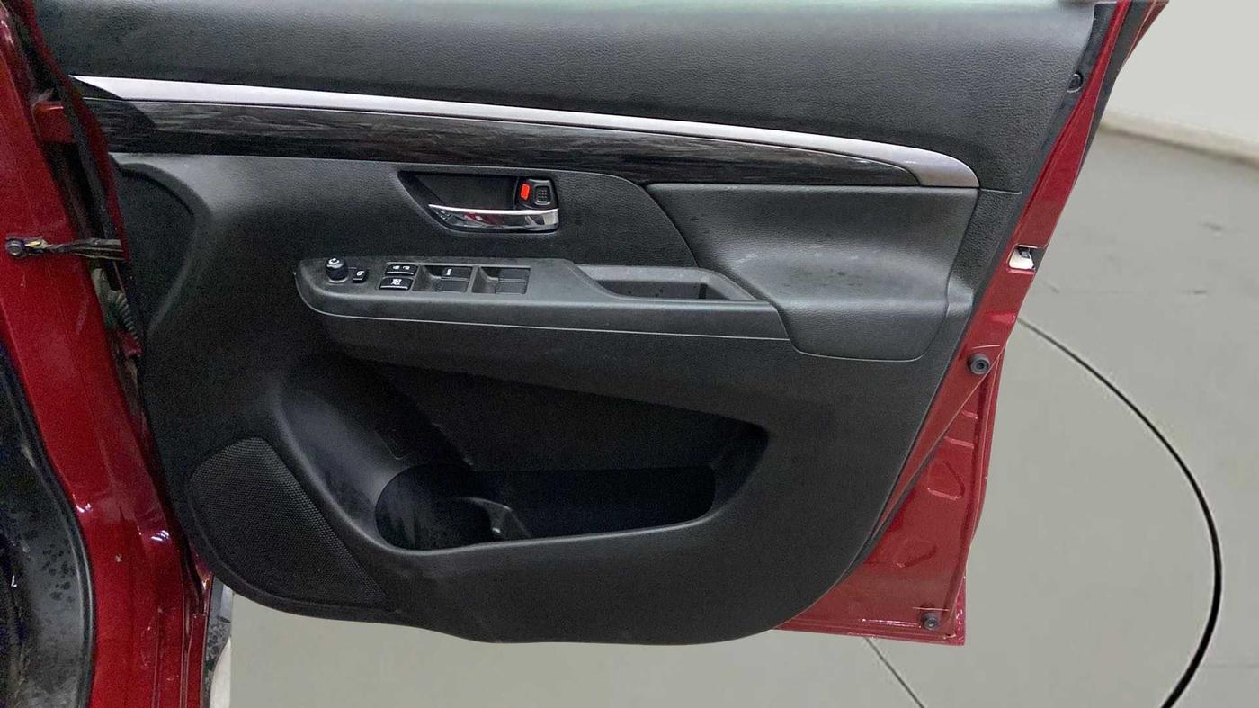 2022 Maruti XL6 ALPHA PLUS  AT DUAL TONE, Petrol, Automatic, 7,141 km, Driver Side Door Panels Control
