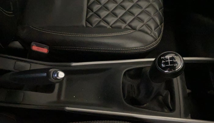 2018 Maruti Baleno DELTA PETROL 1.2, Petrol, Manual, 81,604 km, Gear Lever