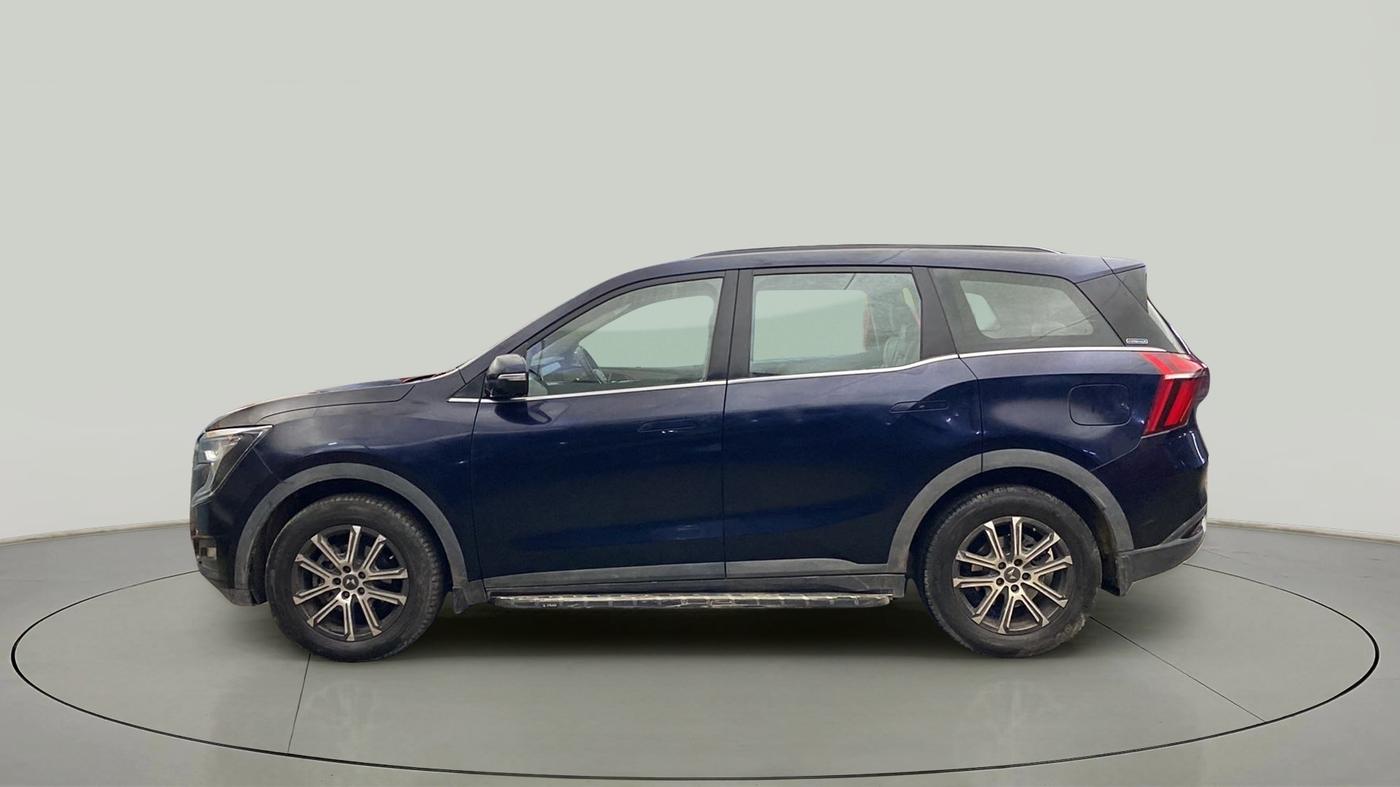 2022 Mahindra XUV700 AX 7 LUXURY D AWD AT 7 STR, Diesel, Automatic, 64,727 km, Left Side