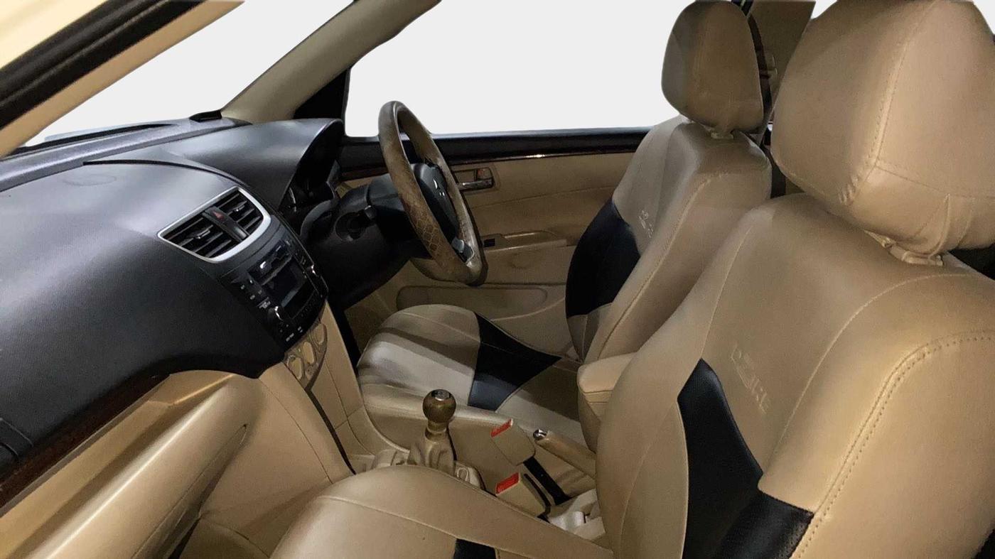 2016 Maruti Swift Dzire VXI, Petrol, Manual, 69,572 km, Right Side Front Door Cabin