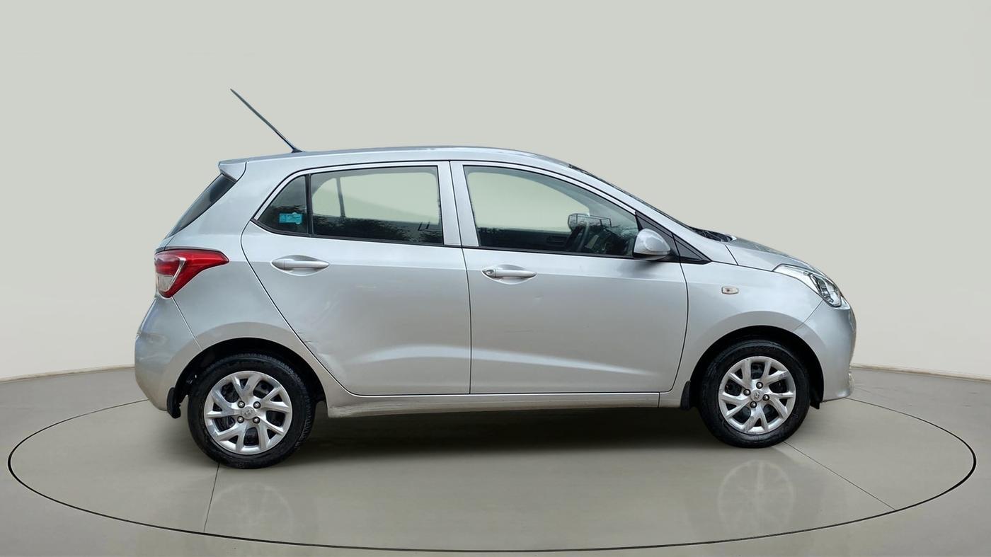 2018 Hyundai Grand i10 MAGNA 1.2 KAPPA VTVT, Petrol, Manual, 42,363 km, Right Side View
