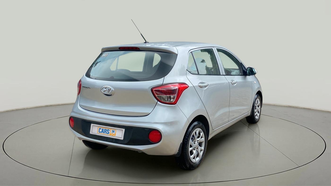 2018 Hyundai Grand i10 MAGNA 1.2 KAPPA VTVT, Petrol, Manual, 42,363 km, Right Back Diagonal