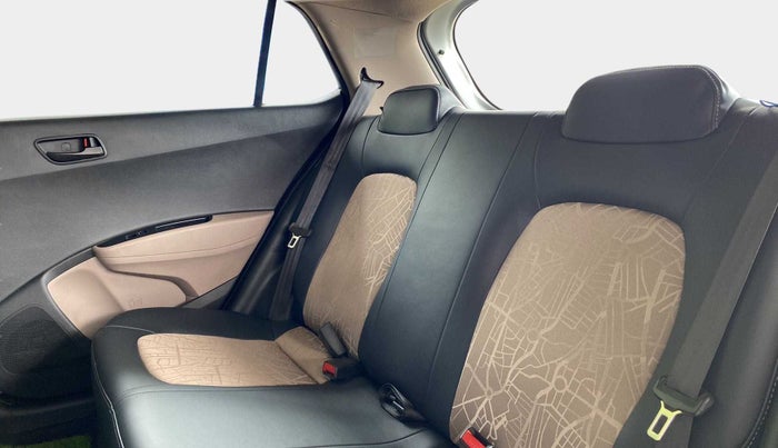 2018 Hyundai Grand i10 MAGNA 1.2 KAPPA VTVT, Petrol, Manual, 42,363 km, Right Side Rear Door Cabin