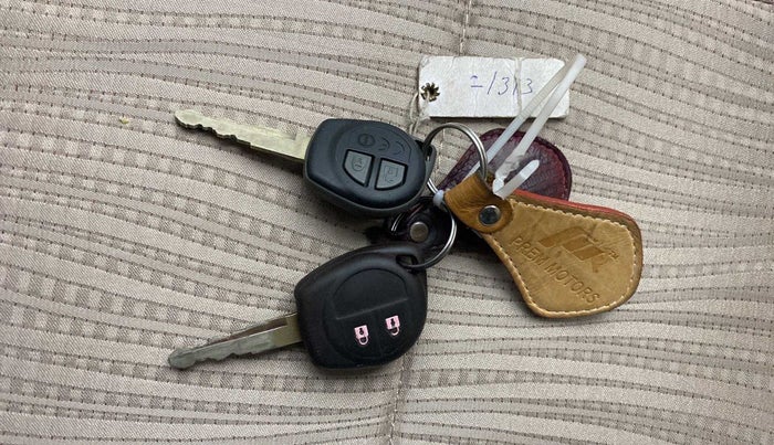 2020 Maruti Dzire VXI, Petrol, Manual, 44,522 km, Key Close Up