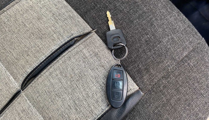 2016 Datsun Redi Go S, Petrol, Manual, 52,392 km, Key Close Up