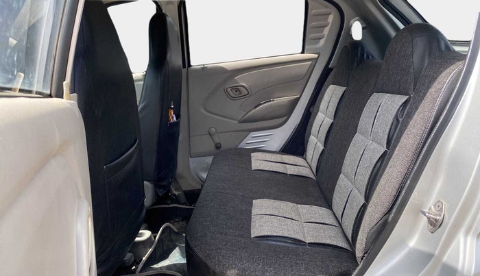 2016 Datsun Redi Go S, Petrol, Manual, 52,392 km, Right Side Rear Door Cabin