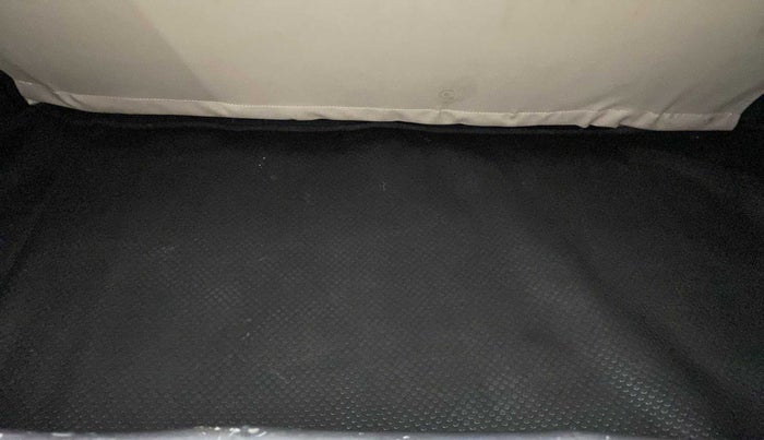2018 Hyundai NEW SANTRO SPORTZ MT, Petrol, Manual, 51,238 km, Boot Inside