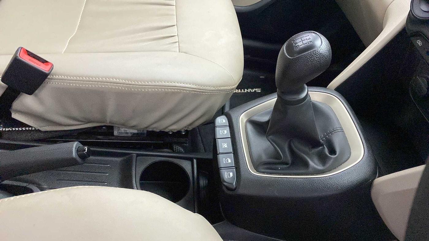 2018 Hyundai NEW SANTRO SPORTZ MT, Petrol, Manual, 51,238 km, Gear Lever
