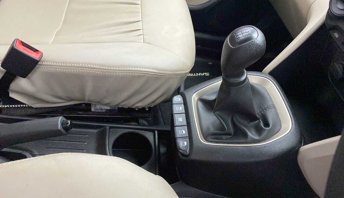 2018 Hyundai NEW SANTRO SPORTZ MT, Petrol, Manual, 51,238 km, Gear Lever