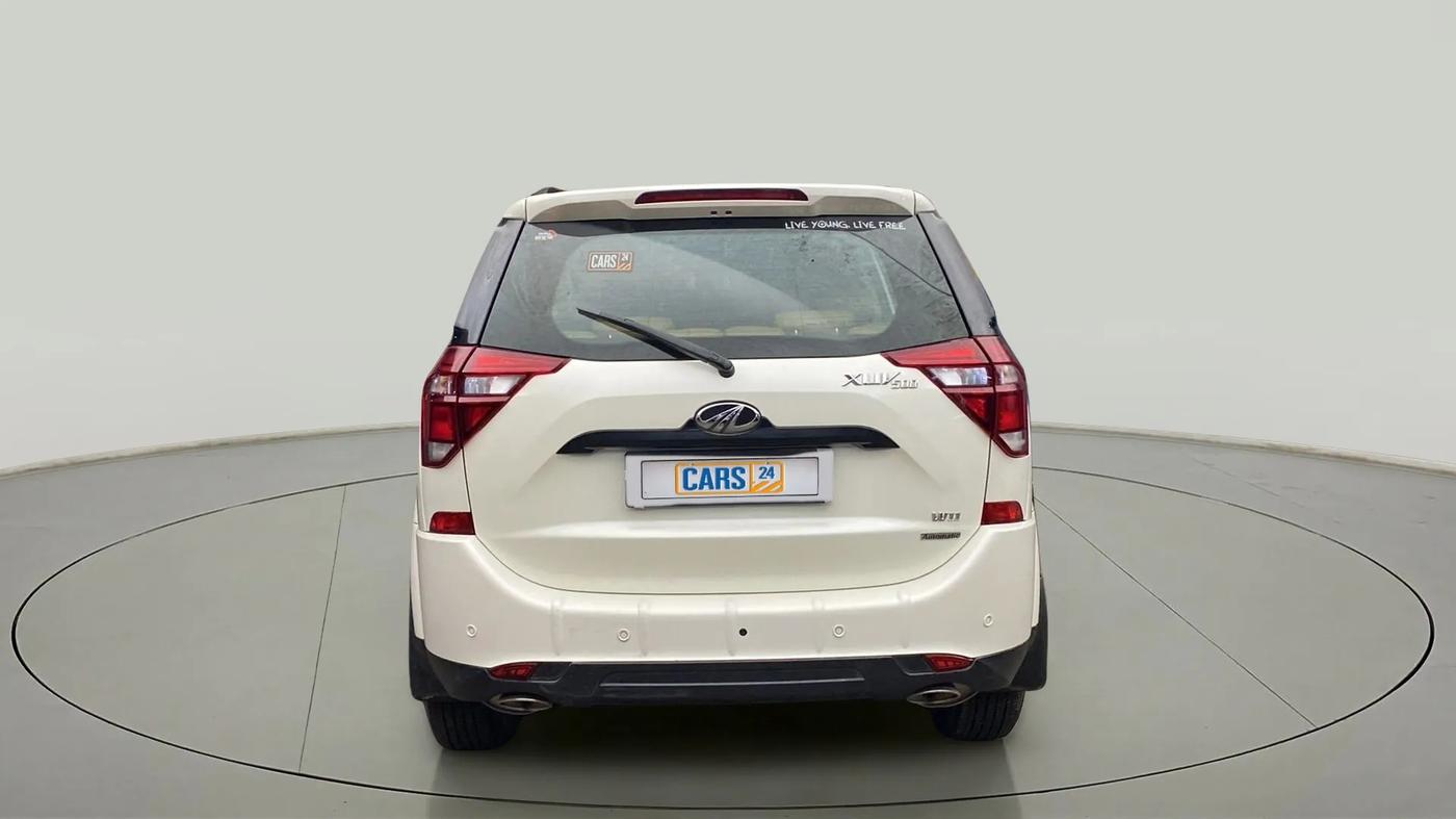 2021 Mahindra XUV500 W7 AT, Diesel, Automatic, 25,366 km, Back/Rear