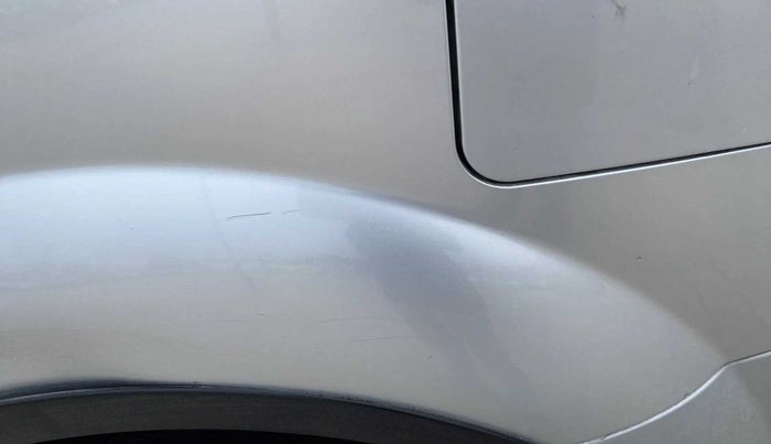 2013 Mahindra XUV500 W8, Diesel, Manual, 51,598 km, Left quarter panel - Slightly dented